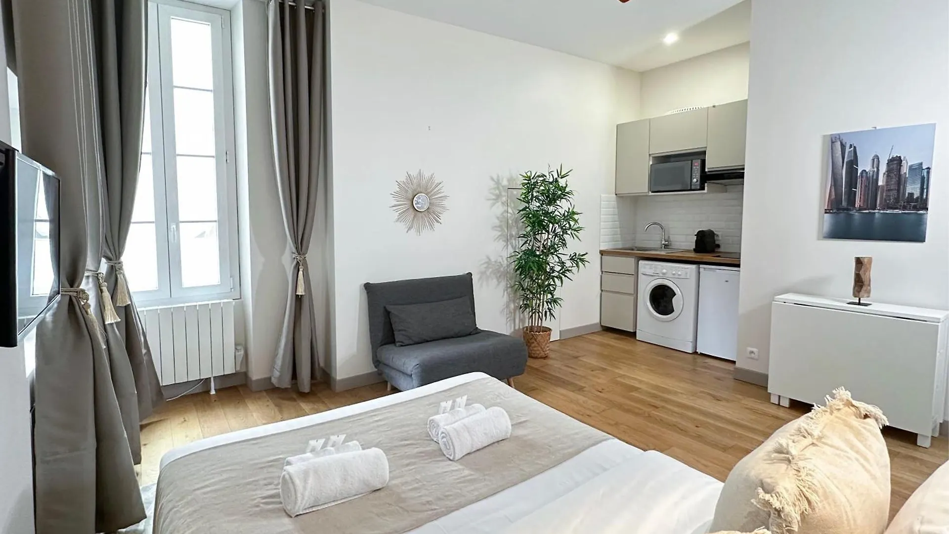 Spacious Studio In Saint-Germain-Des-Pres Paris