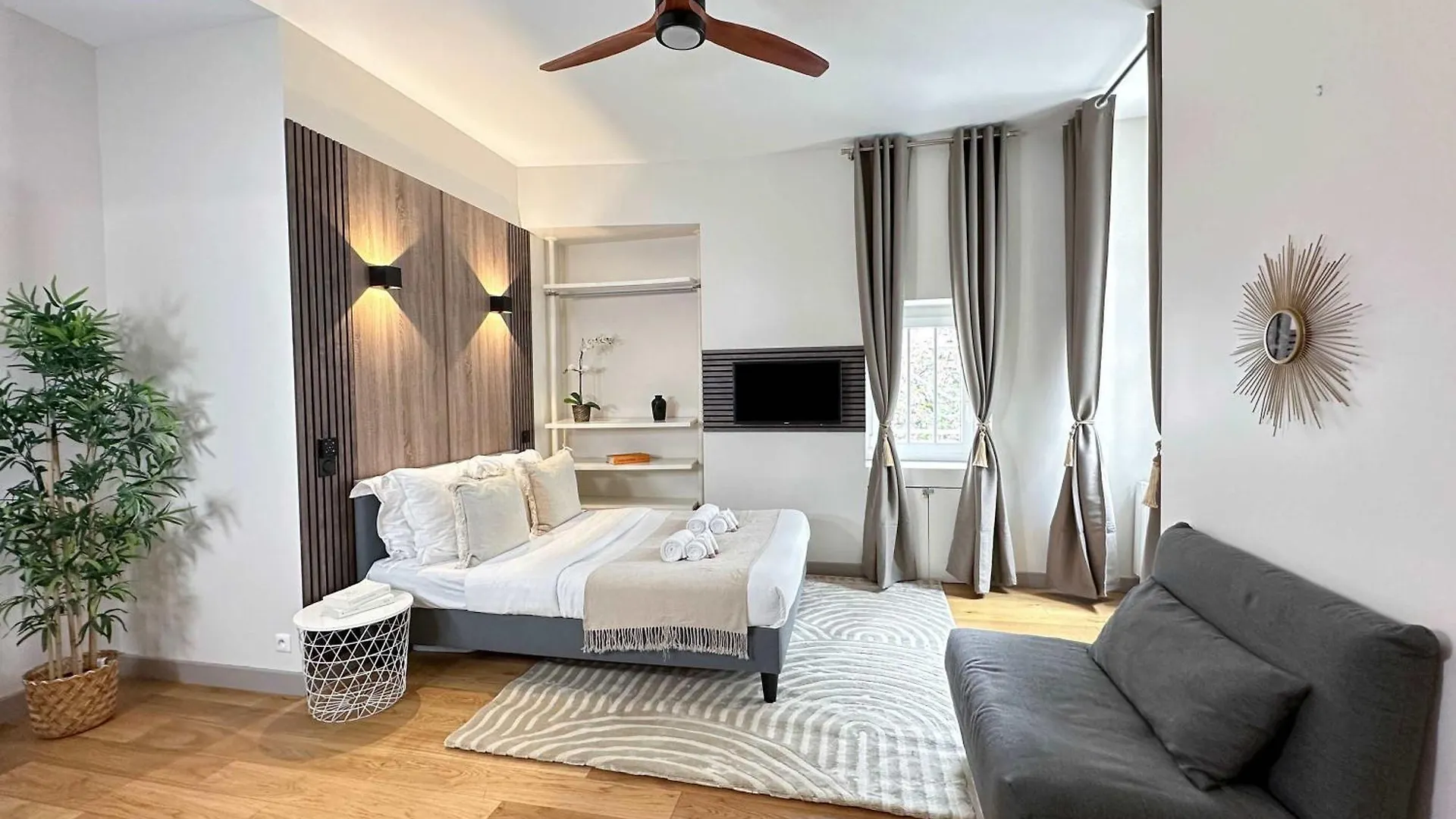 Spacious Studio In Saint-Germain-Des-Pres Paris